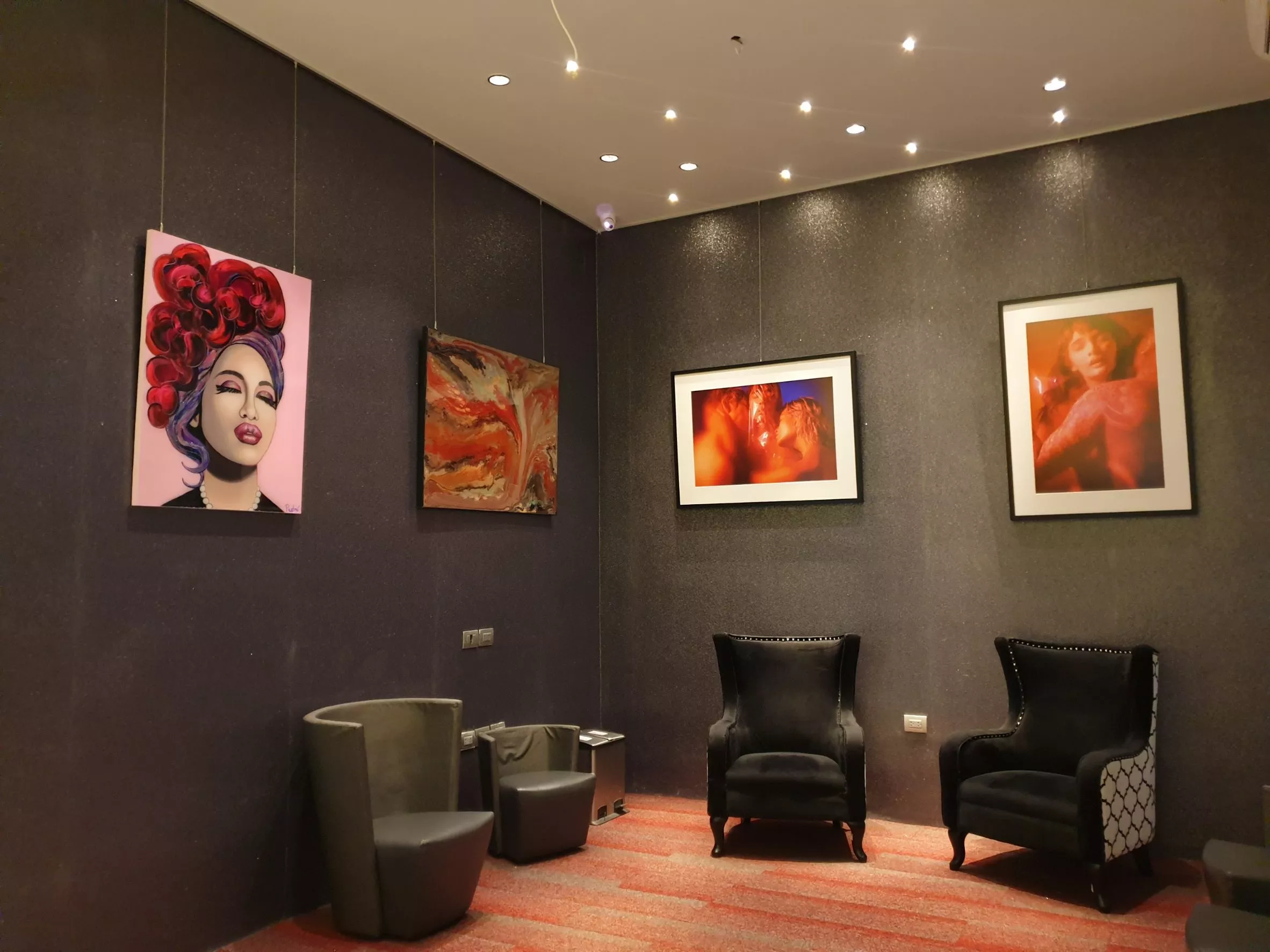 PULSE GALLERY - Nana, Bangkok